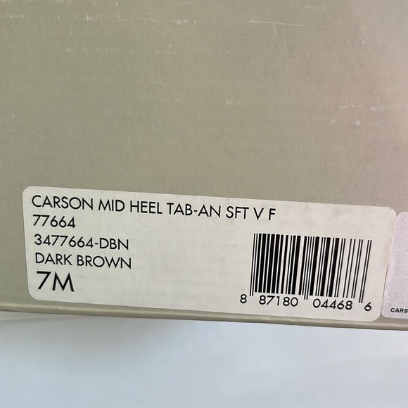 Like NEW Frye Carson Mid Heel Tab Boots - Picture 11 of 12